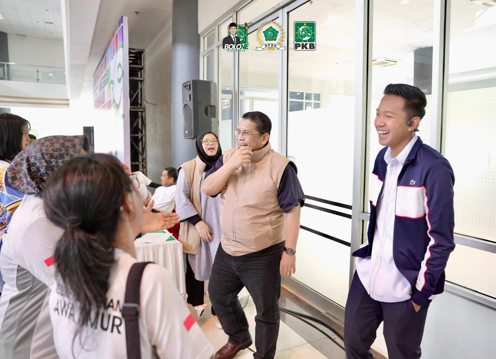 Beri Semangat, Ketum KONI Rafi Wibisono Dampingi Langsung Atlet Sidoarjo di Kejurprov Senam Jatim